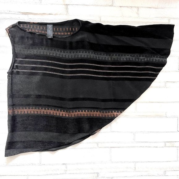Zero + Maria Cornejo Luxe Stripe Asymmetrical Top in Black/Silver/Bronze - Picture 7 of 12